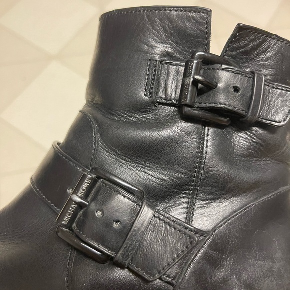 Michael Kors Biker Leather Boots size 6.5 - Picture 5 of 7